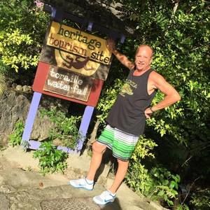 Meet your Posher, Charles